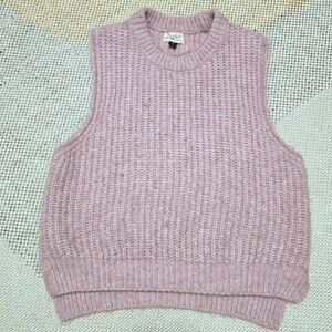 Universal Thread Women's (M) Oversize Purple Sweater Vest